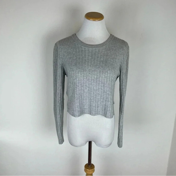 Aritizia Babaton Wool Ribbed Gray Sweater Size L - Picture 1 of 5